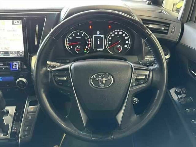 VELLFIRE-13