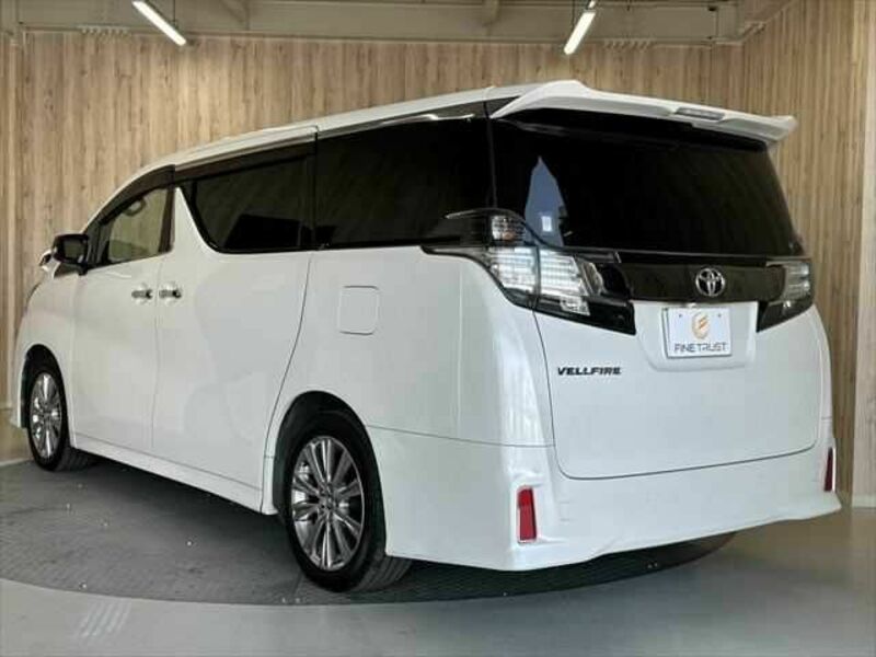 VELLFIRE-22