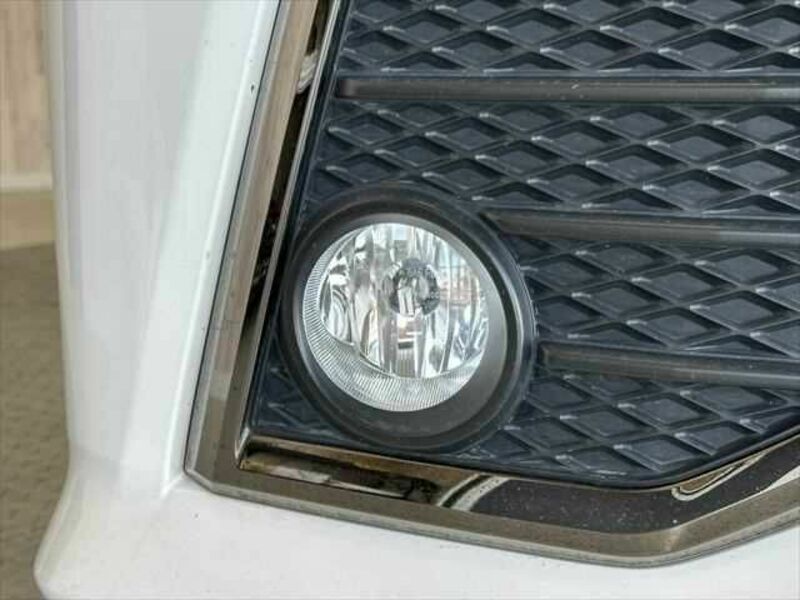 VELLFIRE-27