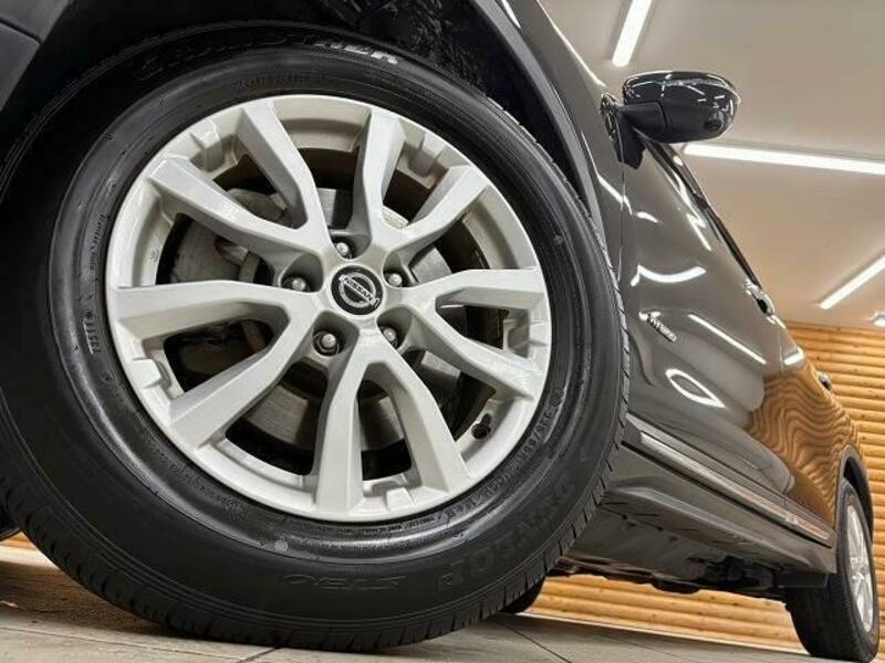 X-TRAIL-10