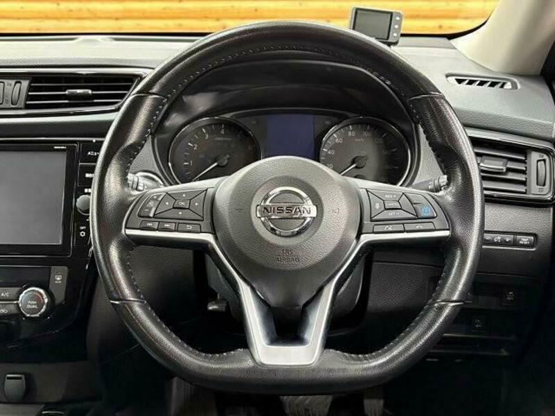 X-TRAIL-12