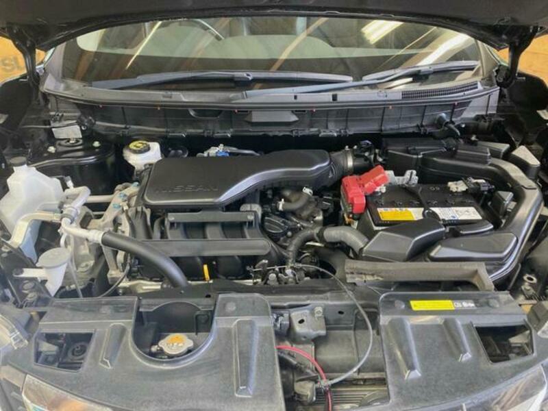X-TRAIL-18