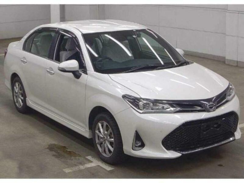 COROLLA AXIO-0