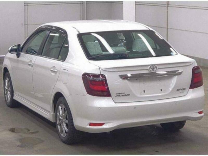 COROLLA AXIO