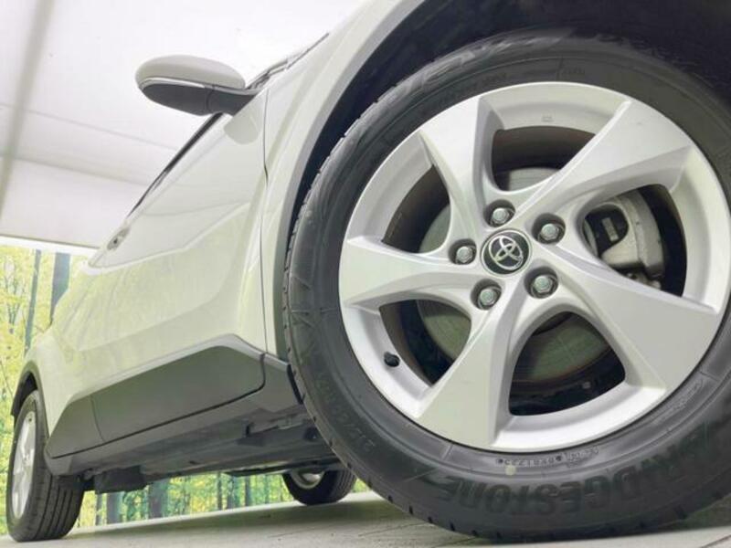C-HR-13