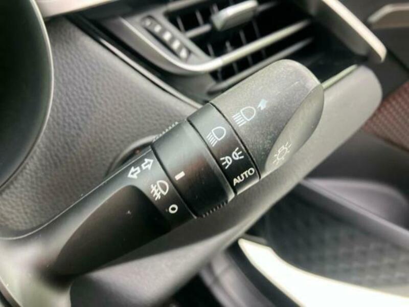 C-HR-15