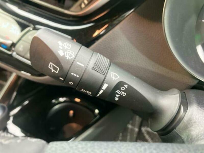 C-HR-16