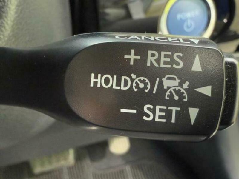 PRIUS-15