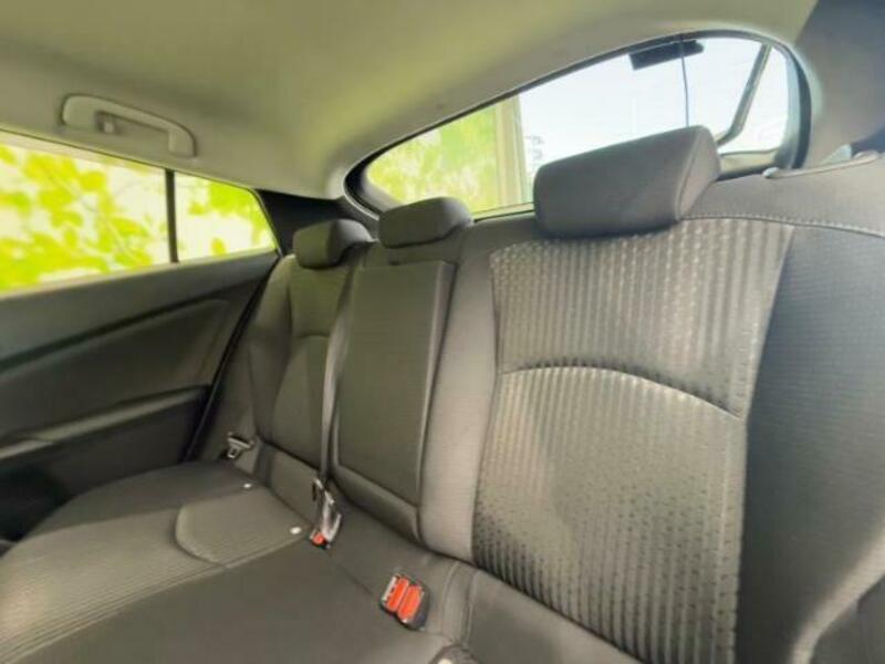PRIUS-5