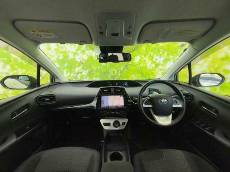 PRIUS-3