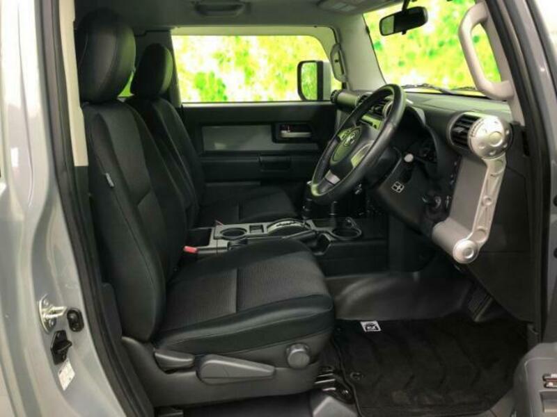 FJ CRUISER