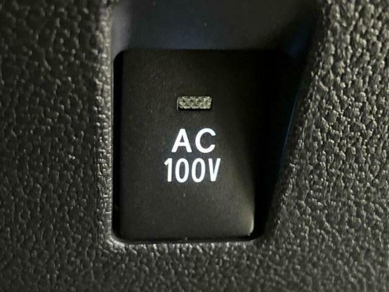 PRIUS PHV-7
