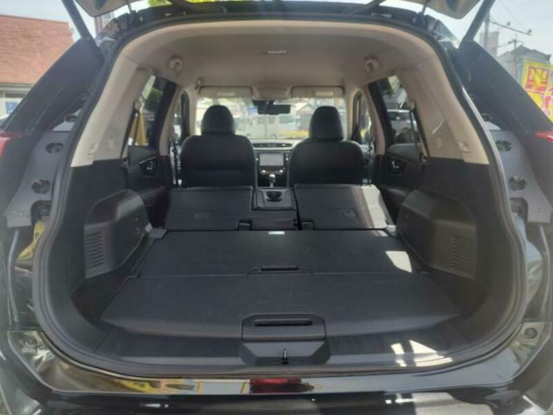 X-TRAIL-7