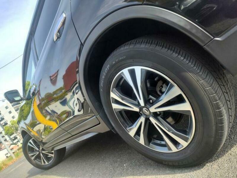 X-TRAIL-8