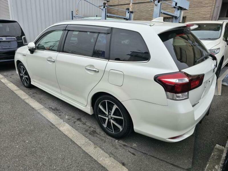 COROLLA FIELDER