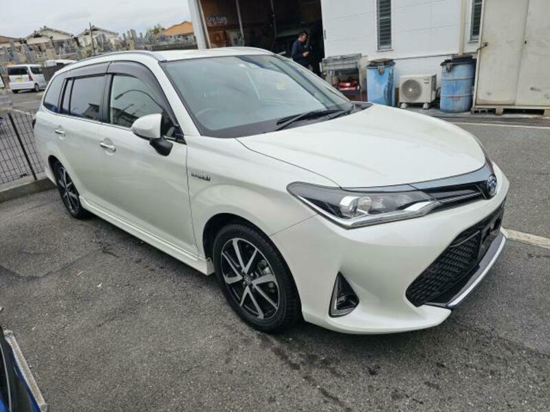 COROLLA FIELDER
