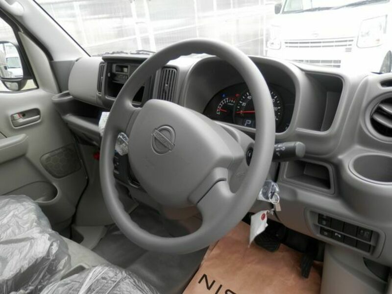 CLIPPER VAN