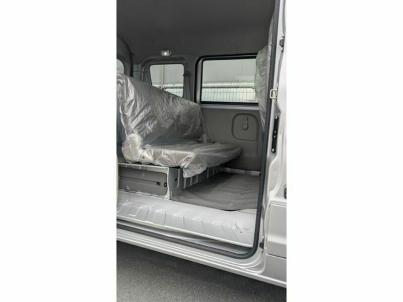 CLIPPER VAN