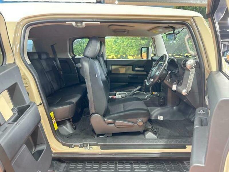 FJ CRUISER
