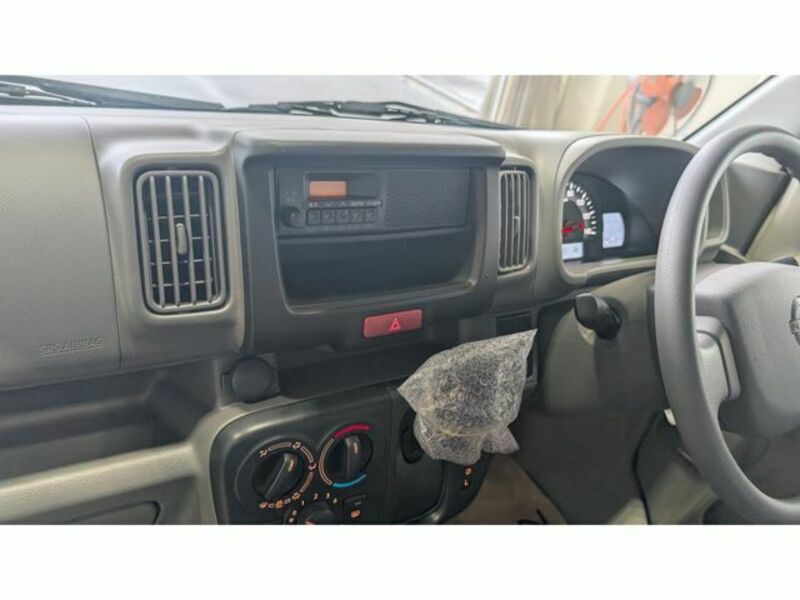 CLIPPER VAN
