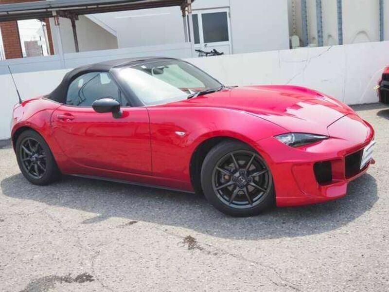 ROADSTER