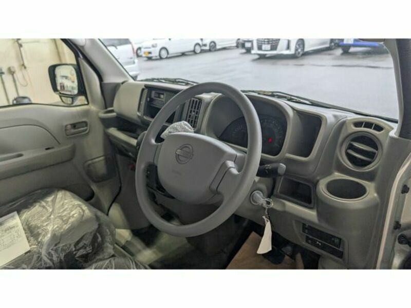 CLIPPER VAN