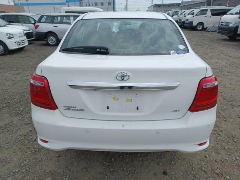 COROLLA AXIO