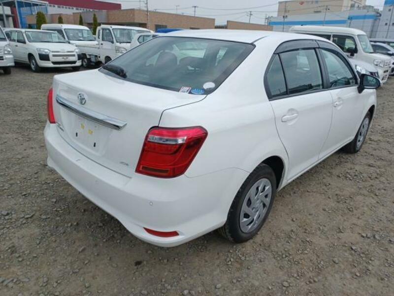 COROLLA AXIO