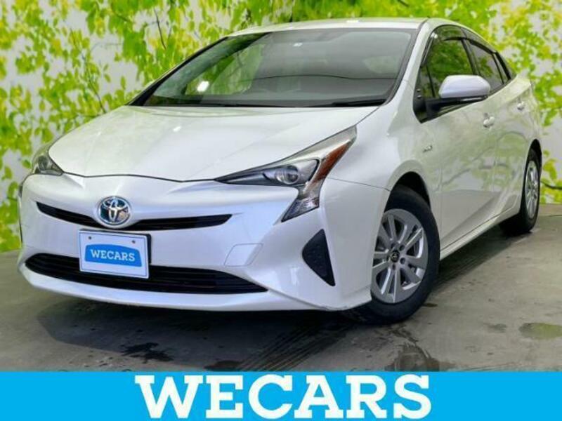 TOYOTA　PRIUS