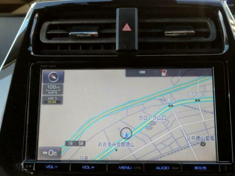 PRIUS-9