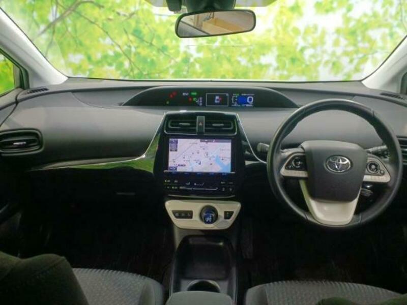 PRIUS-5