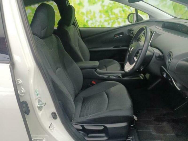 PRIUS-3