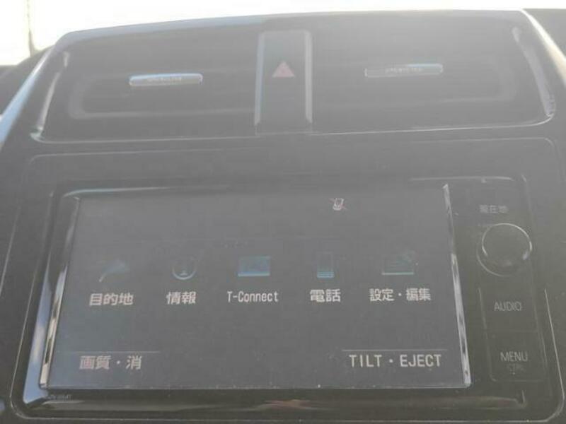 PRIUS-8