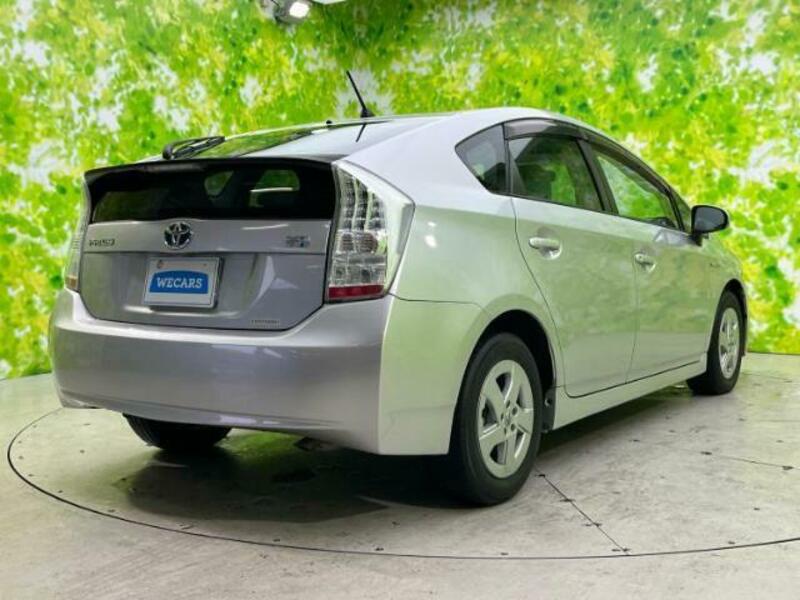 PRIUS-2