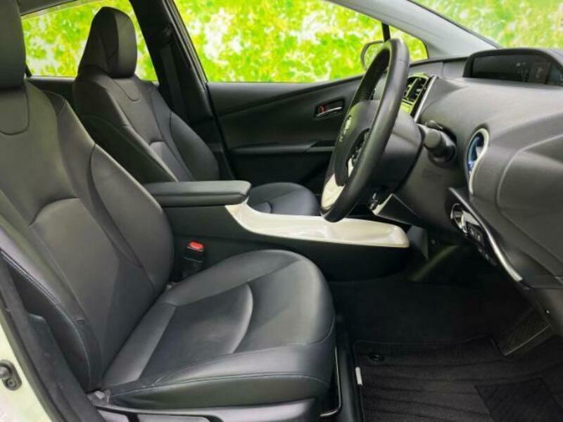 PRIUS-3