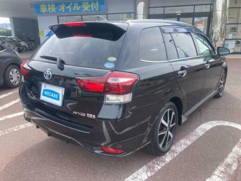 COROLLA FIELDER