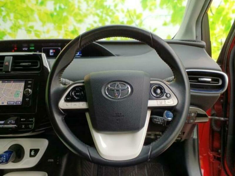 PRIUS-14