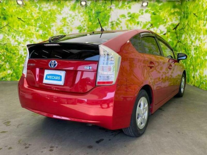 PRIUS-2