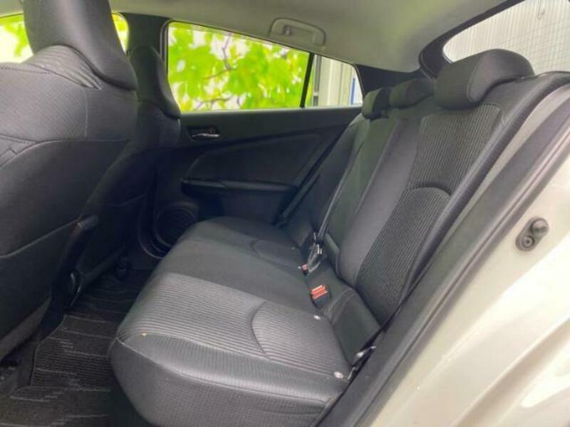 PRIUS-7
