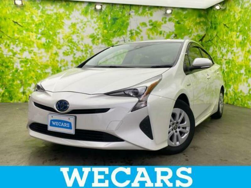 TOYOTA　PRIUS