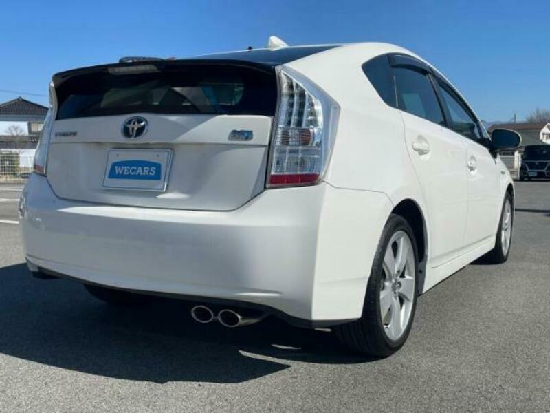 PRIUS-2