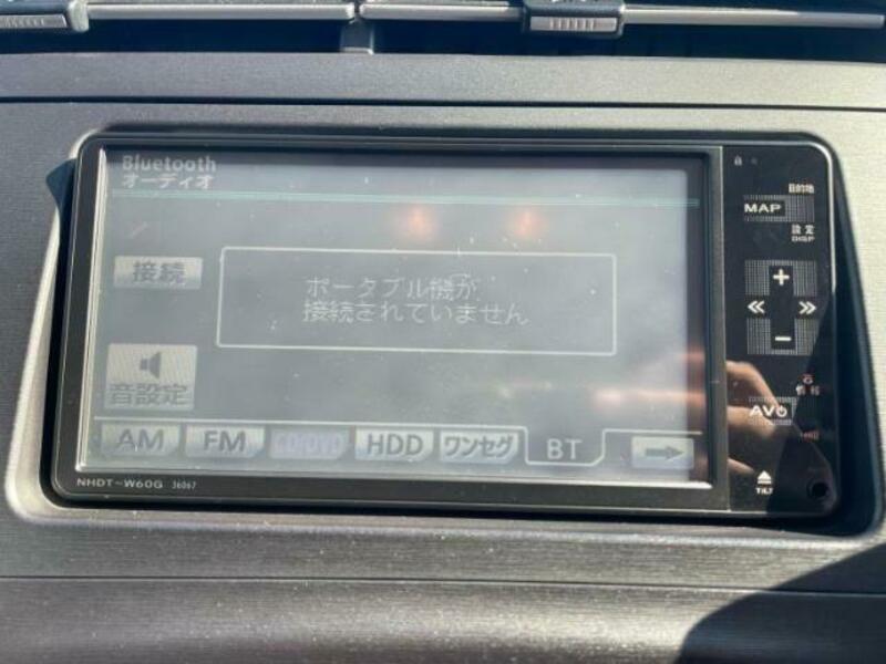 PRIUS-9