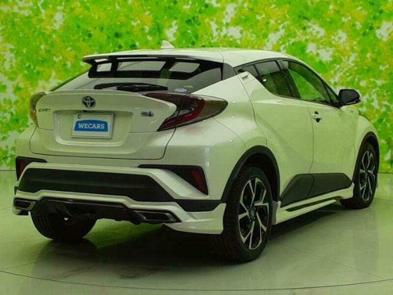 C-HR-2