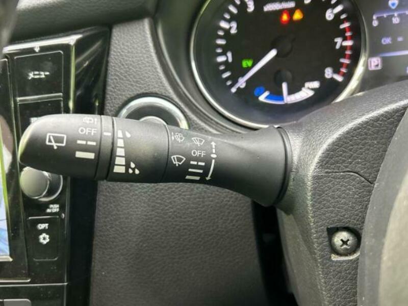 X-TRAIL-16
