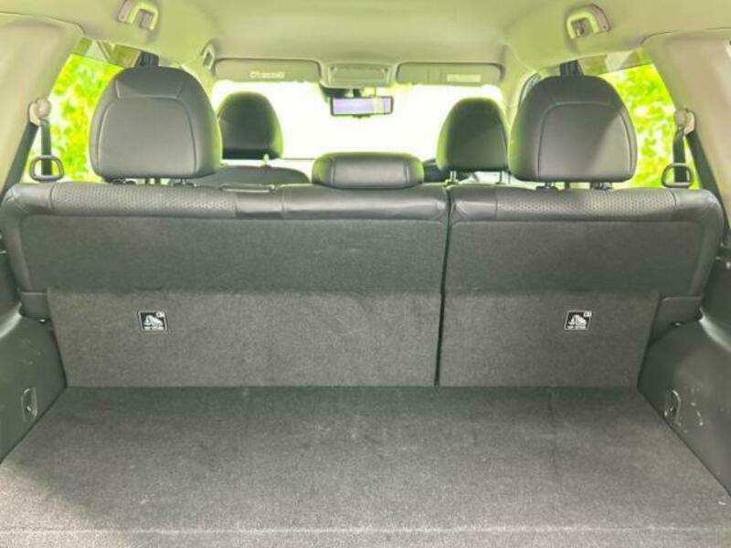 X-TRAIL-7