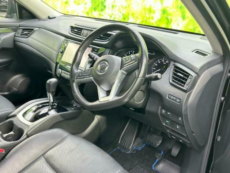 X-TRAIL-3