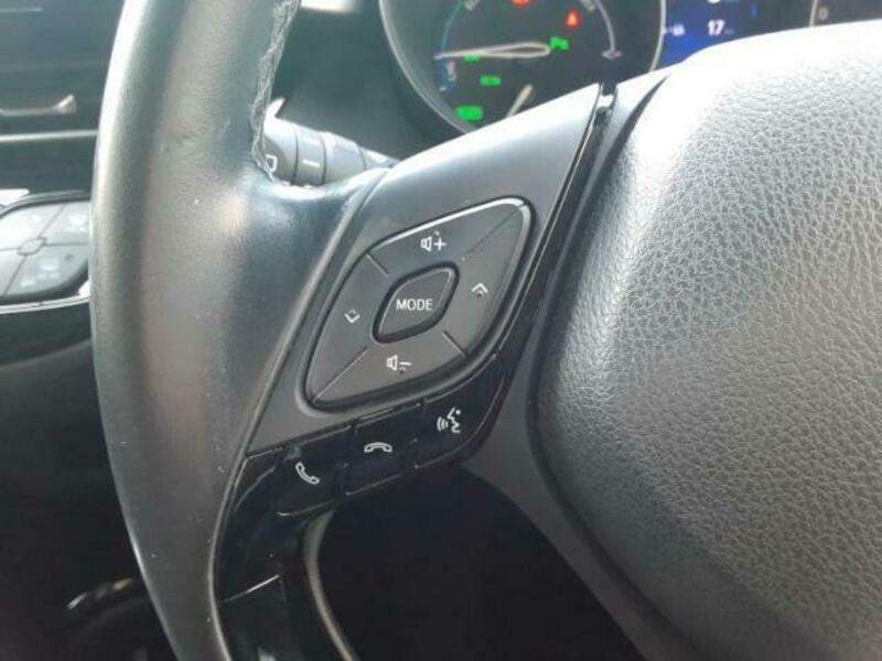 C-HR-15