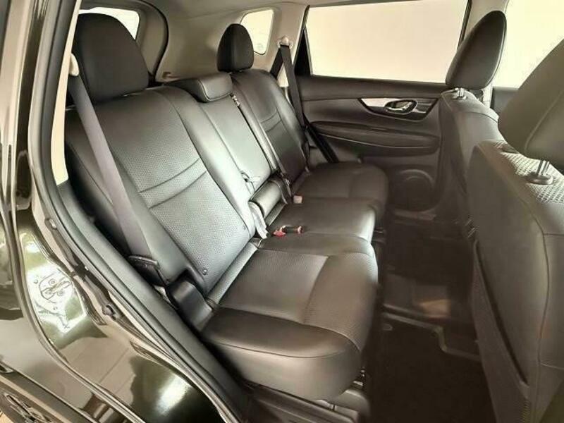 X-TRAIL-12