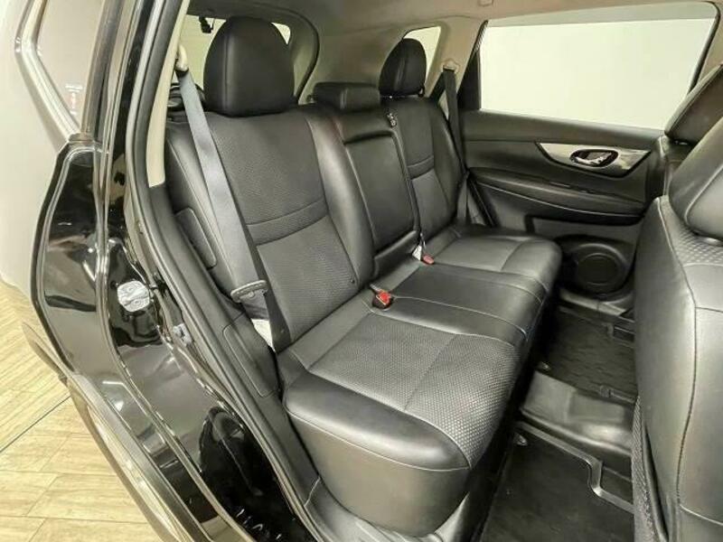 X-TRAIL-5