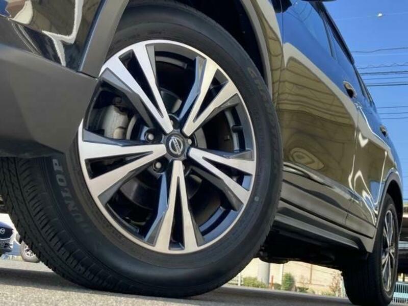 X-TRAIL-18